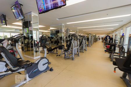 Apartamento à venda com 81m², 2 quartos e 1 vaga Apartamento à venda com 81m², 2 quartos e 1 vagaAcademia