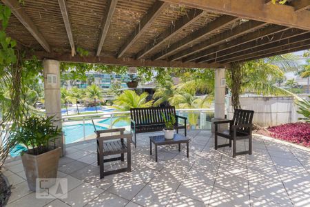 Apartamento à venda com 81m², 2 quartos e 1 vaga Apartamento à venda com 81m², 2 quartos e 1 vagaÁrea comum - Churrasqueira
