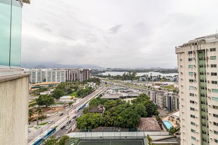 Apartamento à venda com 81m², 2 quartos e 1 vaga Apartamento à venda com 81m², 2 quartos e 1 vagaVista da Área de Serviço