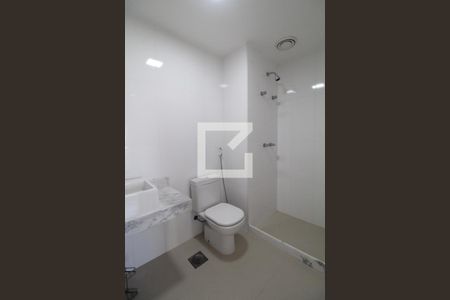 Apartamento à venda com 77m², 2 quartos e 1 vagaBanheiro Social