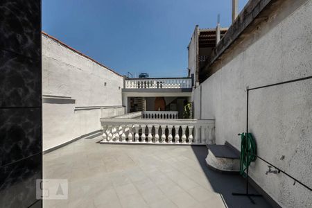 Casa à venda com 200m², 3 quartos e 2 vagas Casa à venda com 200m², 3 quartos e 2 vagasVaranda suíte 1