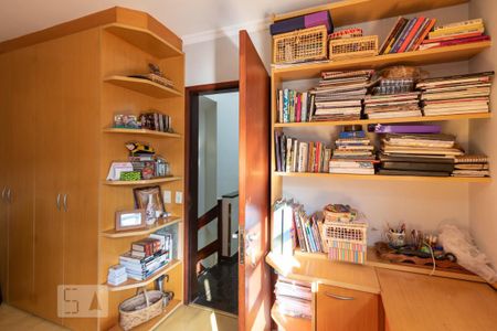 Casa à venda com 308m², 5 quartos e 4 vagas Casa à venda com 308m², 5 quartos e 4 vagasSuíte 1