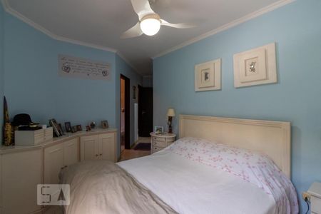 Casa à venda com 308m², 5 quartos e 4 vagas Casa à venda com 308m², 5 quartos e 4 vagasSuíte 3