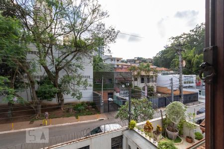 Casa à venda com 308m², 5 quartos e 4 vagas Casa à venda com 308m², 5 quartos e 4 vagasVista Suíte 2