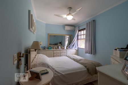 Casa à venda com 308m², 5 quartos e 4 vagas Casa à venda com 308m², 5 quartos e 4 vagasSuíte 3