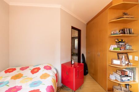 Casa à venda com 308m², 5 quartos e 4 vagas Casa à venda com 308m², 5 quartos e 4 vagasSuíte 1