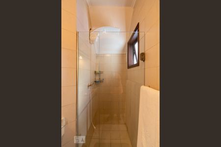 Casa à venda com 308m², 5 quartos e 4 vagas Casa à venda com 308m², 5 quartos e 4 vagasBanheiro da Suíte 2