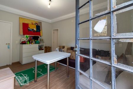 Casa à venda com 308m², 5 quartos e 4 vagas Casa à venda com 308m², 5 quartos e 4 vagasSuíte 4