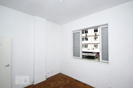 Quarto 1 de apartamento para alugar com 3 quartos, 100m² em Flamengo, Rio de Janeiro