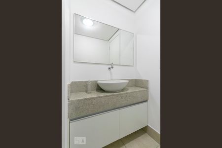 Lavabo de apartamento para alugar com 1 quarto, 50m² em Mooca, São Paulo