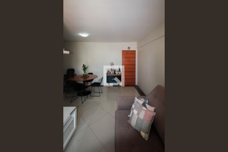 Sala de apartamento para alugar com 3 quartos, 70m² em Aclimação, São Paulo