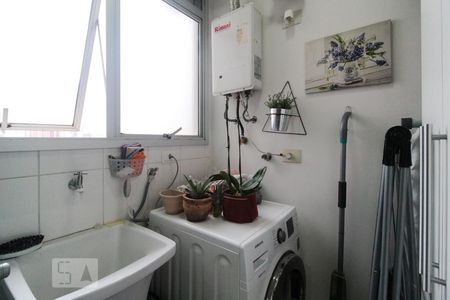 Apartamento para alugar com 70m², 3 quartos e 2 vagasÁrea de serviço