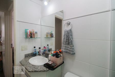 Apartamento para alugar com 70m², 3 quartos e 2 vagasBanheiro
