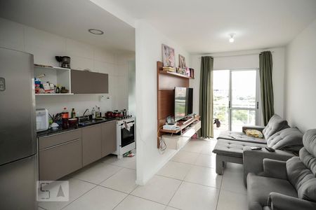 Sala de apartamento à venda com 2 quartos, 62m² em Todos Os Santos, Rio de Janeiro