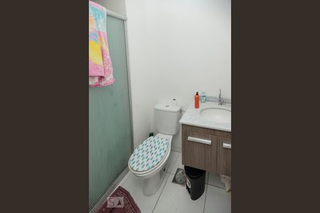 Banheiro de apartamento à venda com 2 quartos, 62m² em Todos Os Santos, Rio de Janeiro