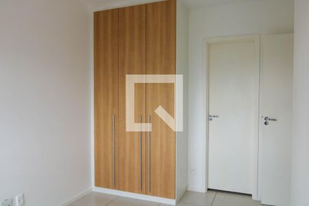Quarto Suíte de apartamento para alugar com 2 quartos, 62m² em Todos Os Santos, Rio de Janeiro