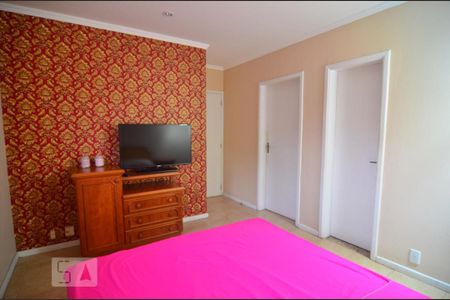 Apartamento para alugar com 74m², 2 quartos e 1 vagaSuíte