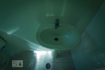 Casa de condomínio à venda com 80m², 2 quartos e 1 vagaBanheiro Suite