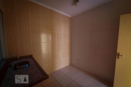 Casa de condomínio à venda com 80m², 2 quartos e 1 vagaCozinha