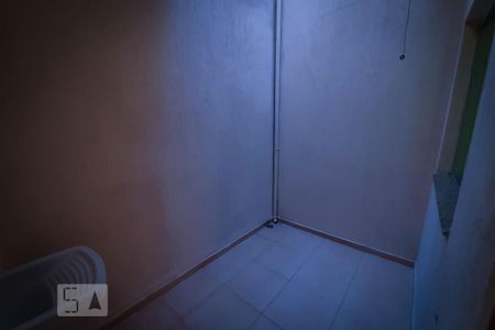 Casa de condomínio à venda com 80m², 2 quartos e 1 vagaLavanderia