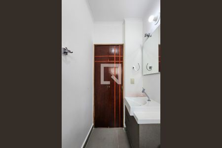 Apartamento para alugar com 50m², 2 quartos e 1 vaga Apartamento para alugar com 50m², 2 quartos e 1 vagaBanheiro