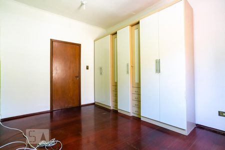 Casa para alugar com 150m², 2 quartos e 2 vagasQuarto 2