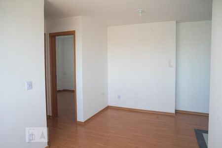 Sala  de apartamento para alugar com 2 quartos, 50m² em Fundação da Casa Popular, Campinas
