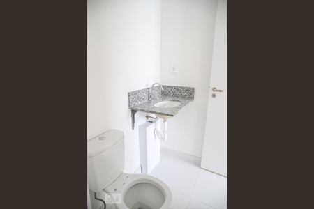 Apartamento à venda com 69m², 2 quartos e 2 vagasBanheiro da Suíte