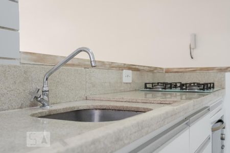 Apartamento para alugar com 58m², 2 quartos e 2 vagas Apartamento para alugar com 58m², 2 quartos e 2 vagasCozinha
