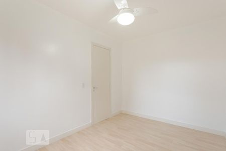 Quarto 1 de apartamento para alugar com 2 quartos, 58m² em Jardim Carvalho, Porto Alegre