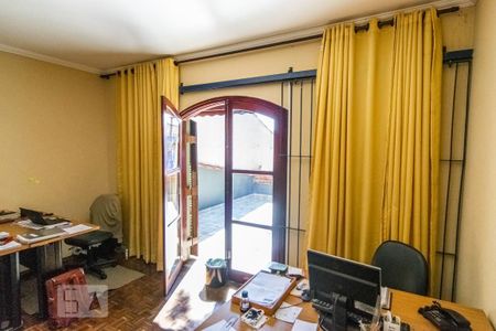 Casa à venda com 228m², 4 quartos e 2 vagas Casa à venda com 228m², 4 quartos e 2 vagasSuíte 2