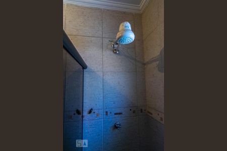 Casa à venda com 228m², 4 quartos e 2 vagas Casa à venda com 228m², 4 quartos e 2 vagasBanheiro Social