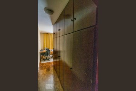 Casa à venda com 228m², 4 quartos e 2 vagas Casa à venda com 228m², 4 quartos e 2 vagasSuíte 2