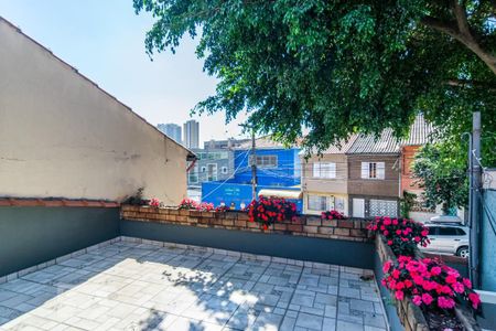 Casa à venda com 228m², 4 quartos e 2 vagas Casa à venda com 228m², 4 quartos e 2 vagasSuíte 2