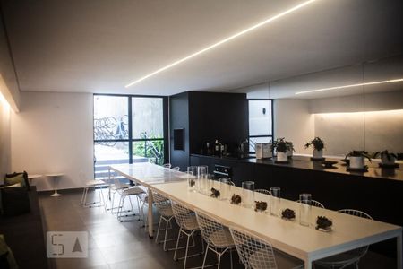 Apartamento para alugar com 26m², 1 quarto e sem vagaÁrea comum - Salão de festas