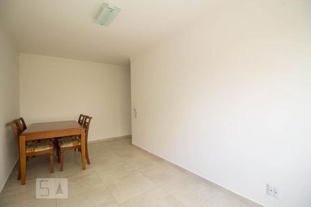 Sala de apartamento para alugar com 2 quartos, 56m² em Jardim Celeste, São Paulo