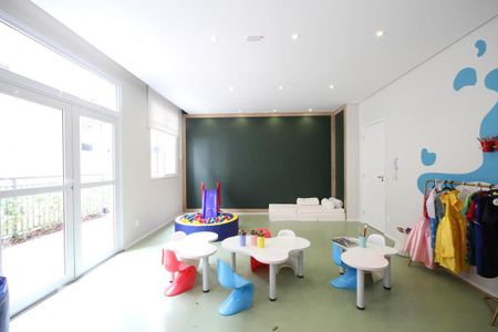 Apartamento para alugar com 34m², 2 quartos e 1 vaga Apartamento para alugar com 34m², 2 quartos e 1 vagaBrinquedoteca