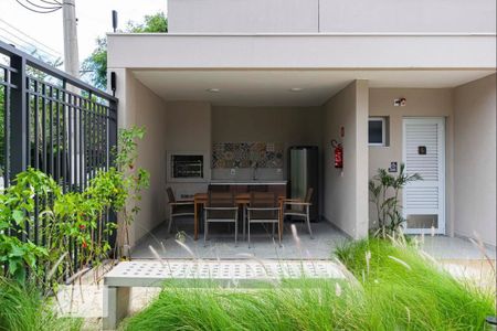 Apartamento para alugar com 34m², 2 quartos e 1 vaga Apartamento para alugar com 34m², 2 quartos e 1 vagaChurrasqueira