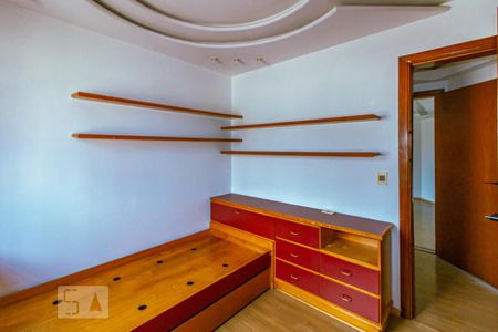 Apartamento para alugar com 120m², 3 quartos e 2 vagas Apartamento para alugar com 120m², 3 quartos e 2 vagasQuarto 2