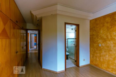 Apartamento para alugar com 120m², 3 quartos e 2 vagas Apartamento para alugar com 120m², 3 quartos e 2 vagasQuarto 3 - Suíte