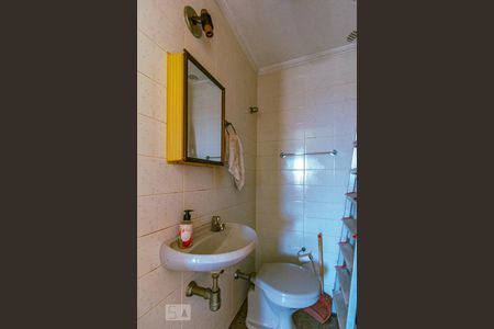 Apartamento para alugar com 120m², 3 quartos e 2 vagas Apartamento para alugar com 120m², 3 quartos e 2 vagasBanheiro de Serviço