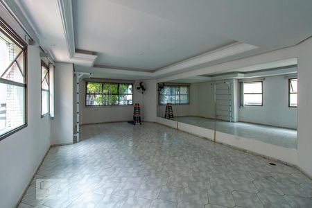 Apartamento para alugar com 120m², 3 quartos e 2 vagas Apartamento para alugar com 120m², 3 quartos e 2 vagasÁrea comum - Academia
