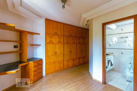 Apartamento para alugar com 120m², 3 quartos e 2 vagas Apartamento para alugar com 120m², 3 quartos e 2 vagasQuarto 3 - Suíte