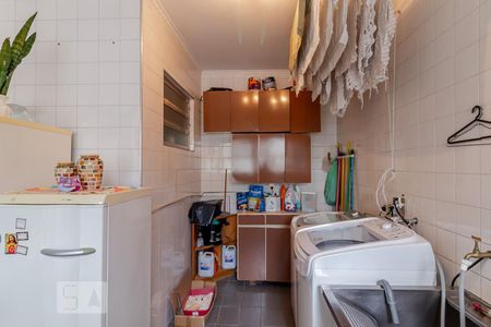 Casa à venda com 288m², 5 quartos e 6 vagasÁrea de Serviço