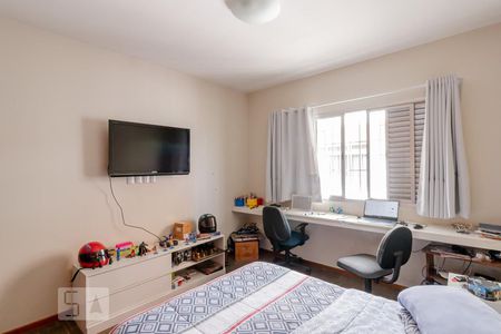 Casa à venda com 288m², 5 quartos e 6 vagasSuíte 2 