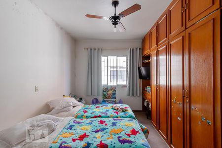 Casa à venda com 288m², 5 quartos e 6 vagasSuíte 1 