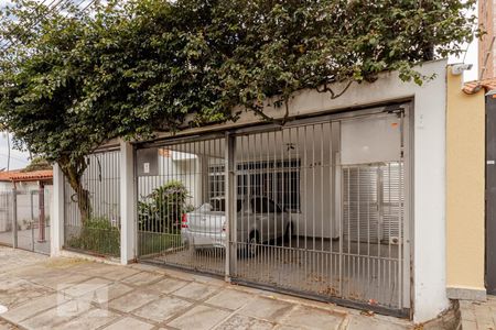 Casa à venda com 288m², 5 quartos e 6 vagasFachada 