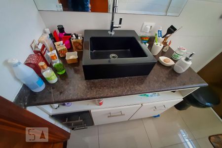 Casa à venda com 450m², 3 quartos e 3 vagasBanheiro