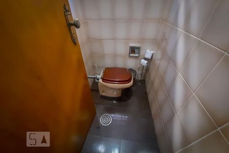 Casa à venda com 450m², 3 quartos e 3 vagasLavabo