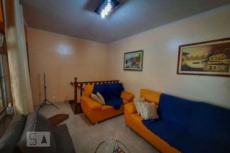 Sala TV de casa à venda com 3 quartos, 450m² em Vila Prudente, São Paulo